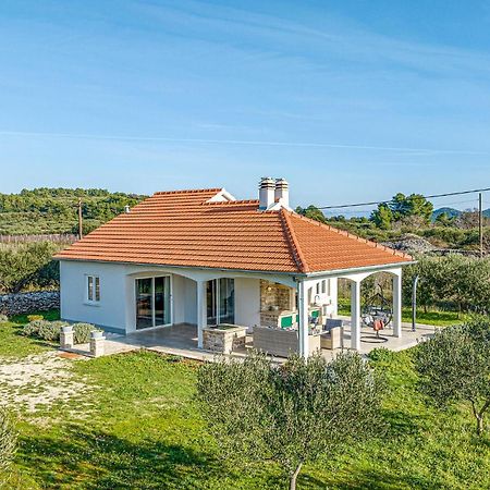 Nice Home In Poljica With Wi-Fi Exterior photo
